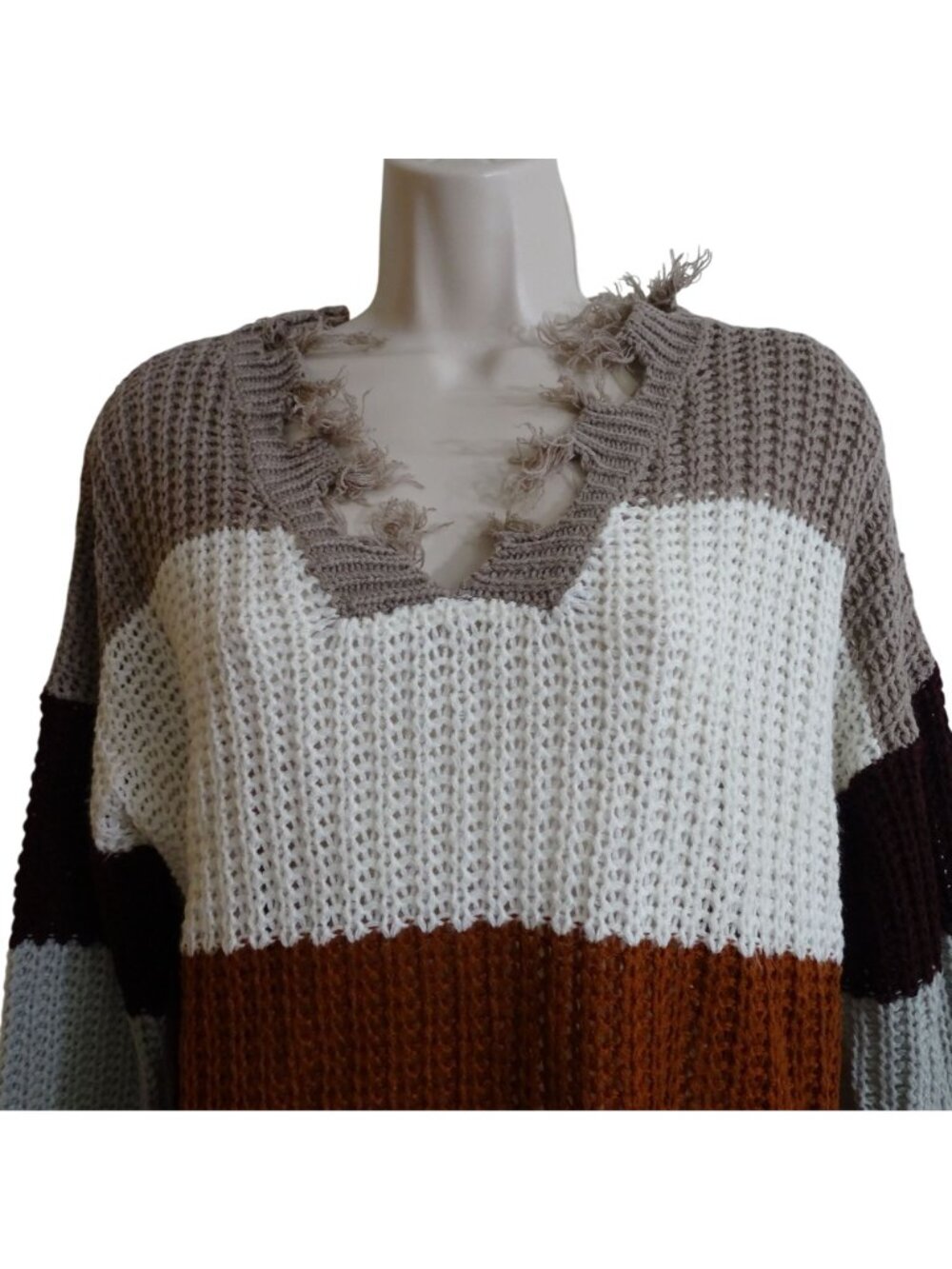 Runway 7 Striped Knit Sweater Brown Tan Frayed Hem V-Neck Women Size M Acrylic - Picture 2 of 10